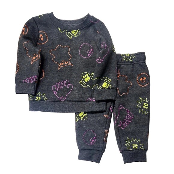 Cat & Jack Monsters Halloween Long Sleeve T-Shirt & Jogger Pants - 12 Months - Picture 3 of 4